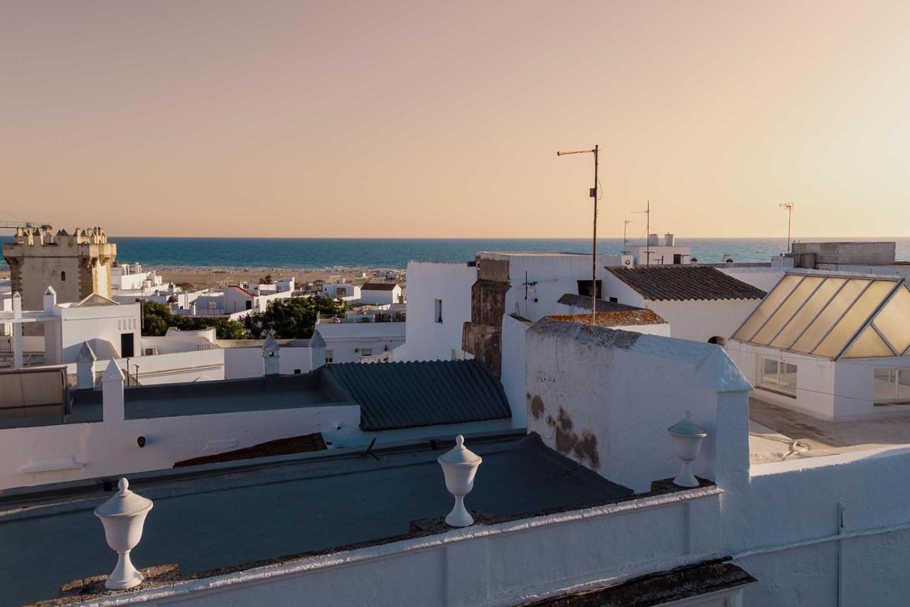 Dona Lola Rooms Conil De La Frontera Exteriör bild