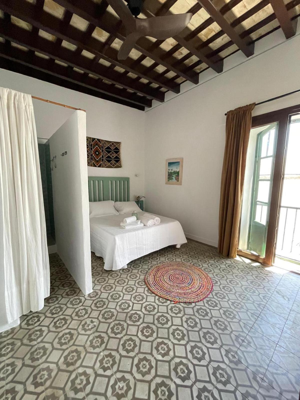 Dona Lola Rooms Conil De La Frontera Exteriör bild
